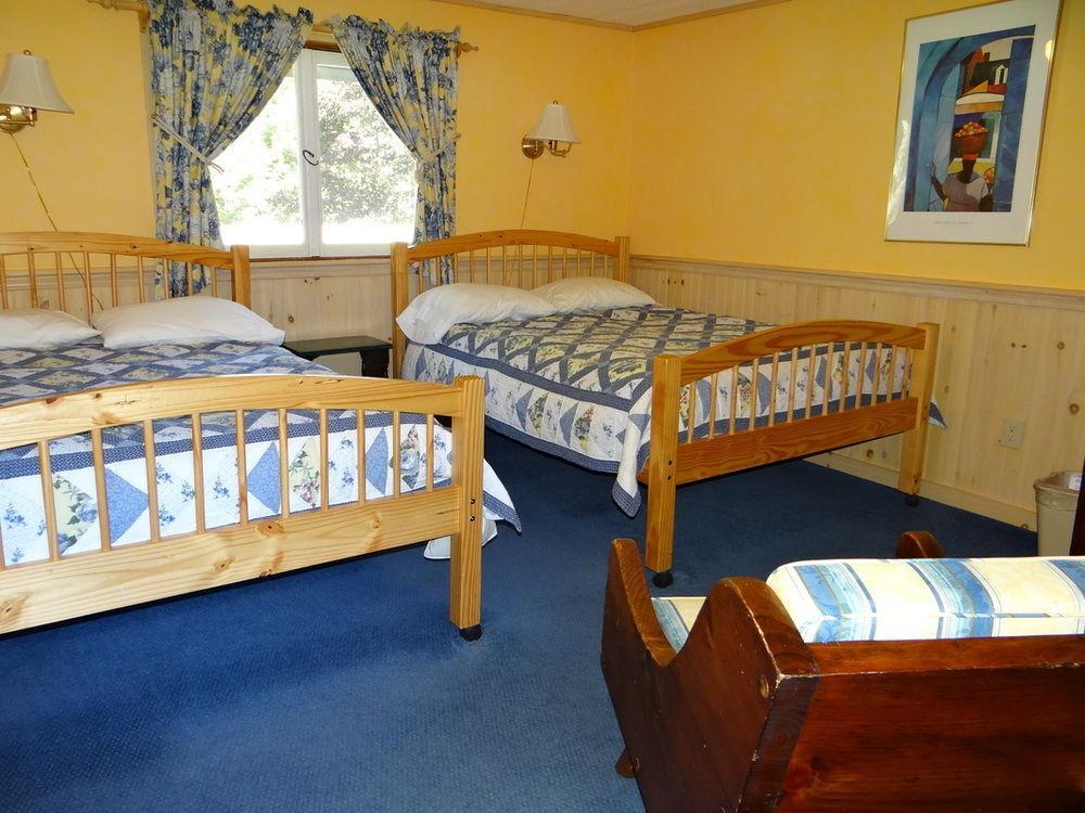 Blue Gentian Lodge At Magic Mountain Londonderry ภายนอก รูปภาพ